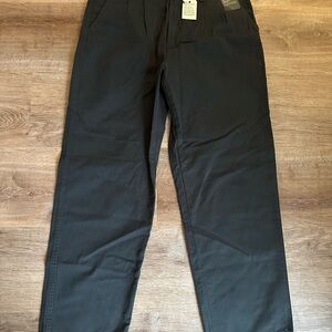 Levi’s XX Chinos loose pleated straight pants. 34/32